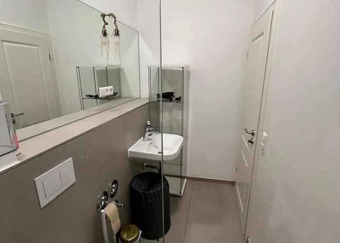 To&to 1 Bedroom شتوتغارت